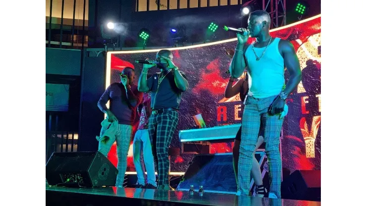 Los Reggaetón Boys sorprendieron a los fans en el Enjoy de Viña del Mar
