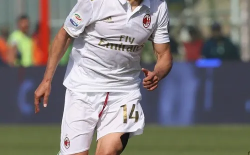 Fernández solo jugó una temporada en el Milán