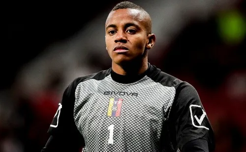 Wilker Fariñez, joven portero titular de Venezuela