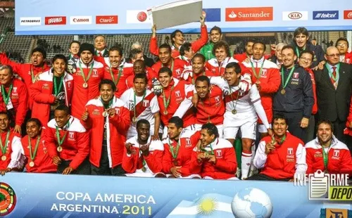 Copa América Argentina 2011 | Tercer lugar: Perú | Figura: Paolo Guerrero