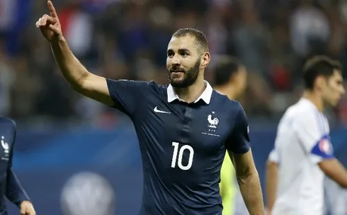 Benzema jugó su último partido por Francia en 2015 yfue apartado por el “casoValbuena”
