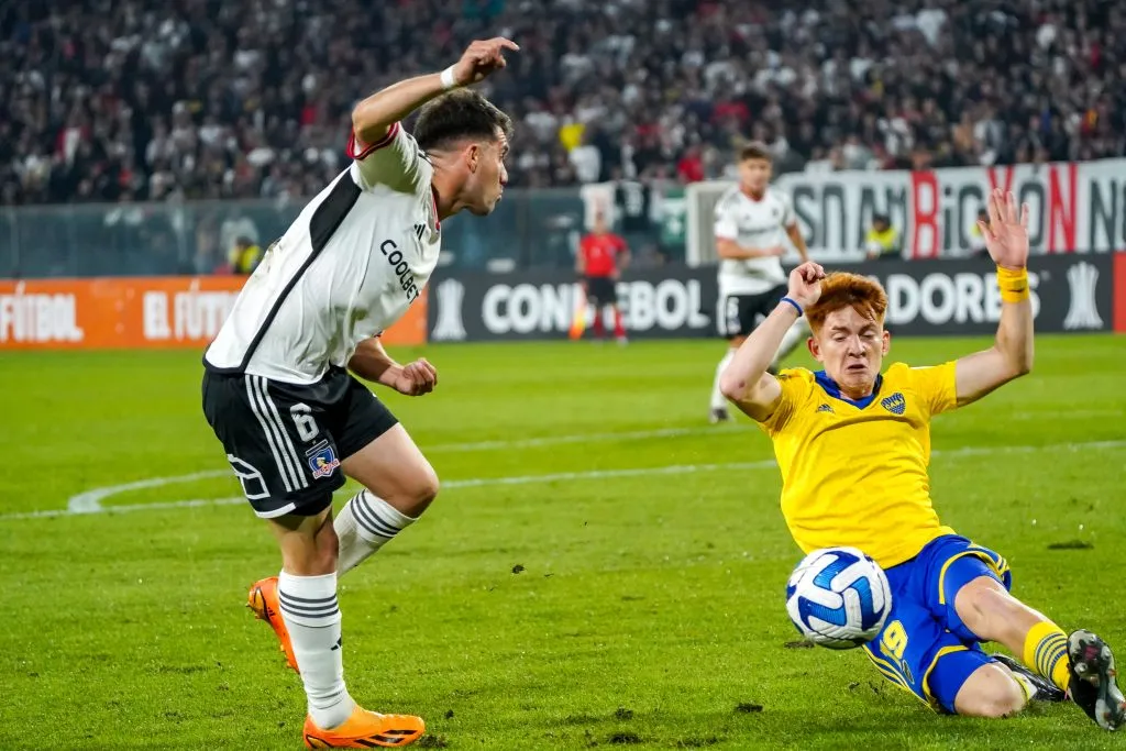 César Fuentes en acción durante la derrota de Colo Colo ante Boca Juniors. (Guille Salazar/RedGol).