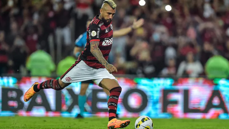 Arturo Vidal no lo pasa nada de bien en el Flamengo y más luego de anunciar su salida en diciembre.