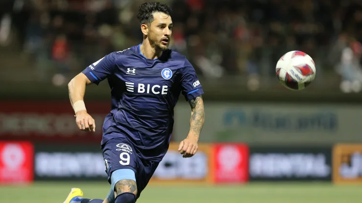 El goleador de Universidad Católica ahora está en proceso de recuperación.
