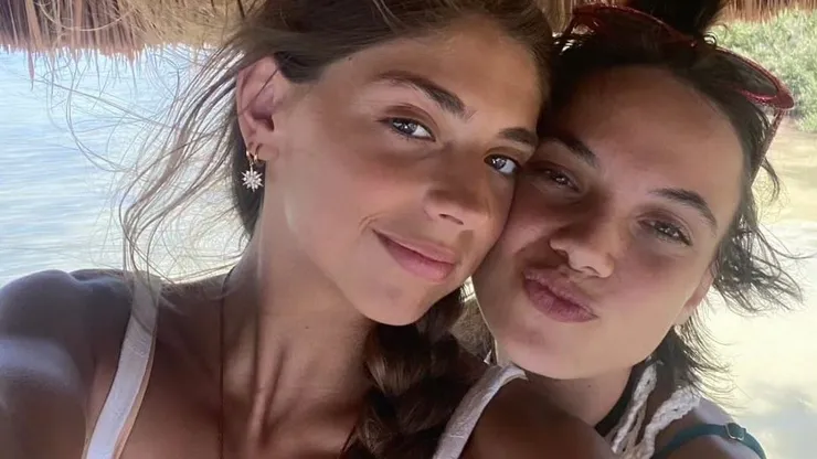 ¡Actrices de Élite estallan las redes sociales con coquetas fotos!