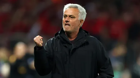 Mourinho suma cinco títulos internacionales hasta ahora y va por el sexto.