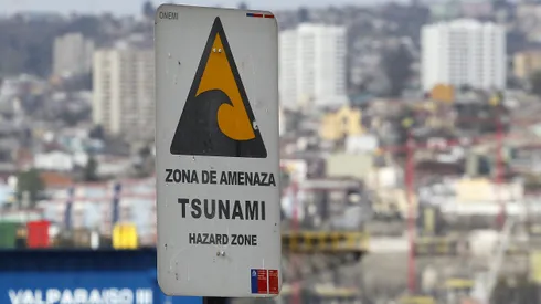 SHOA descarta tsunami en Chile.