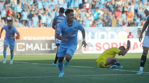 O'Higgins goleó a Colo Colo por 5-1 en la fecha 2 del Campeonato Nacional.
