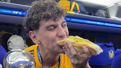 Igor Lichnovsky celebró con un completo su título en México