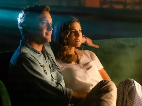 ¿Cuál es la película romántica que protagoniza Monica Barbaro?