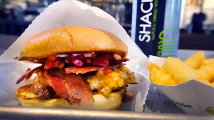 ¿Cuándo es el Día de la Hamburguesa en Chile y dónde hay ofertas?