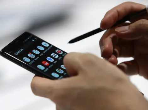 ¿Cómo silencio llamadas de números desconocidos en WhatsApp?