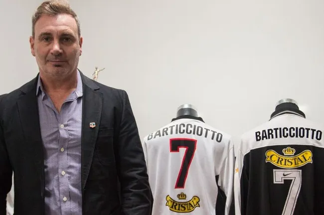 Marcelo Barticciotto espera llegar en algún momento a la presidencia de Colo Colo. | Foto: CSD Colo Colo.