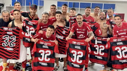 El plantel recibió un regalo especial de Vidal