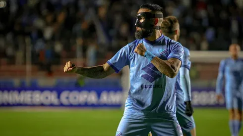 Ronnie brilla en el Bolívar