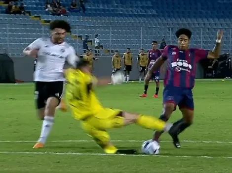 Tuto de Paul ve la roja por salvar un error grosero del Peluca Falcón