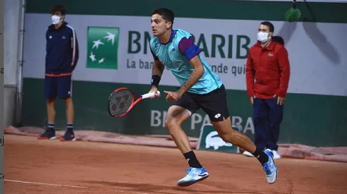 El tenista chileno sigue en carrera en la qualy de Roland Garros