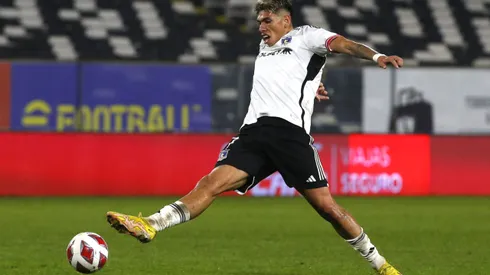 Una lesión muscular sacó a Carlos Palacios del microciclo de la Roja.