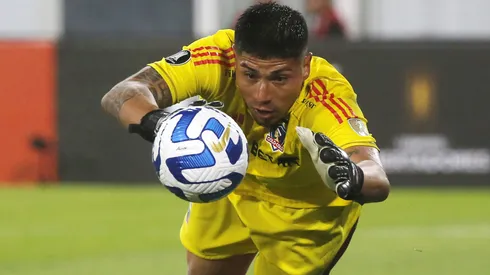 Brayan Cortés volverá a ser titular en Colo Colo tras siete partidos como suplente por indisciplina.