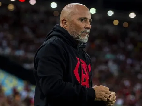 Los hinchas le gritan "burro" a Sampaoli por Vidal