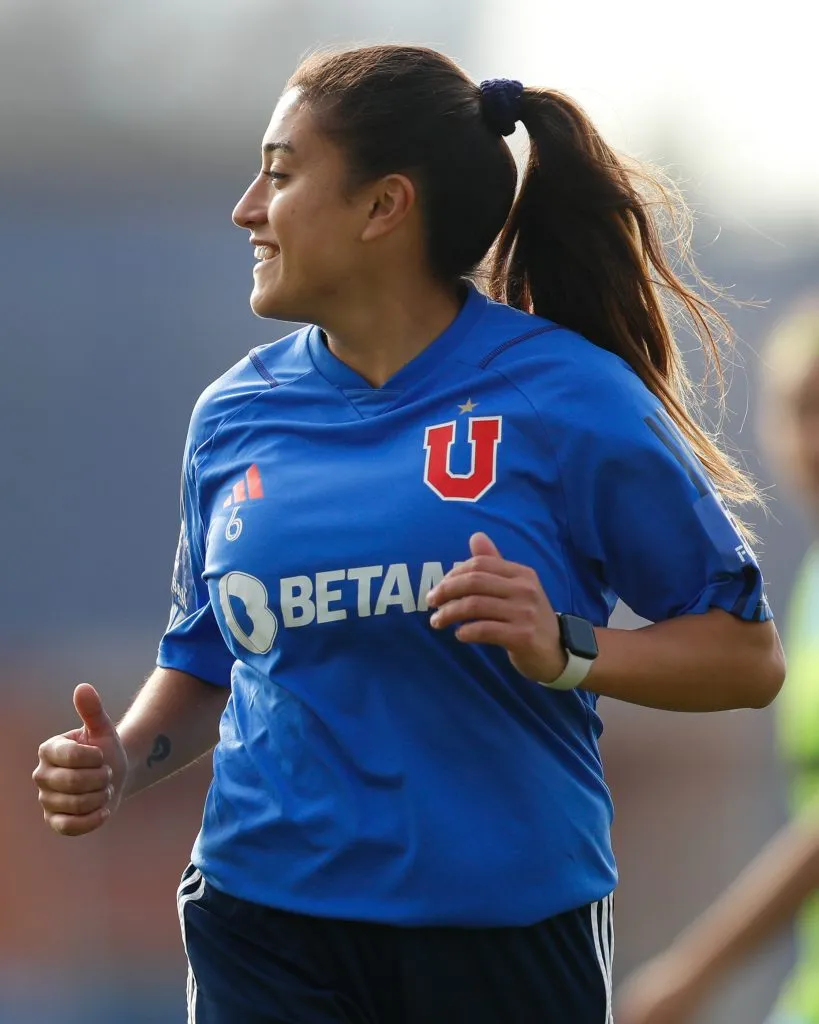 Groff llegó en 2019 a la Universidad de Chile y ganó el campeonato del 2021 con las leonas | Foto: Comunicaciones U. De Chile