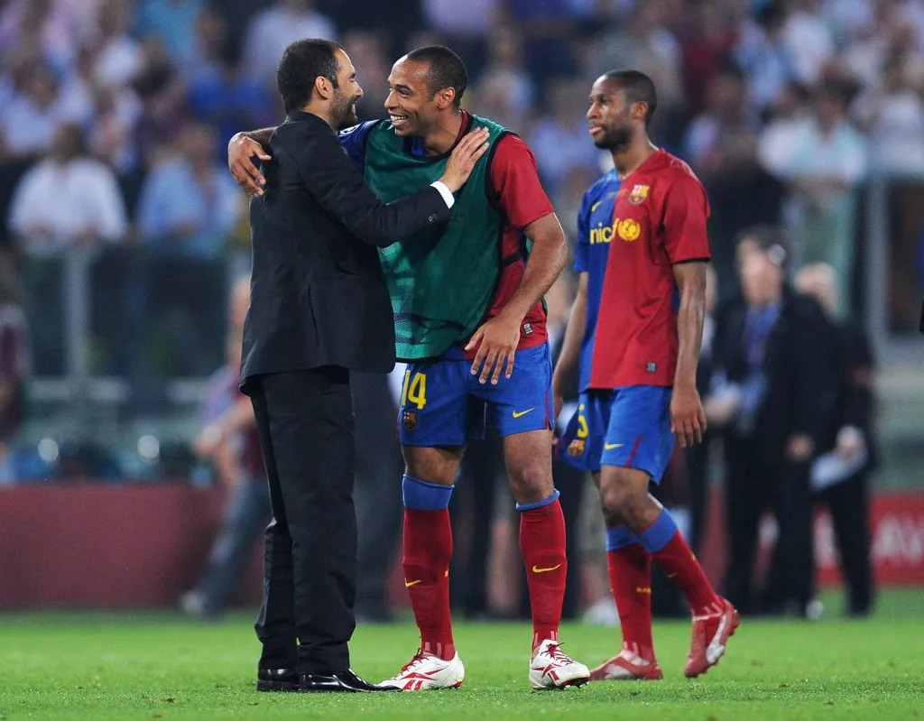Thierry Henry habla del impacto que tuvo Pep Guardiola en su carrera futbolística (Photo by Jasper Juinen/Getty Images)