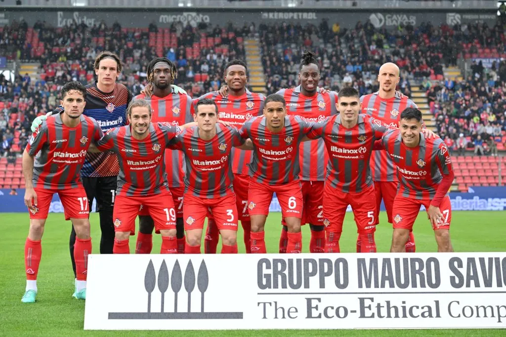 Cremonese necesita de un milagro en la Serie A para no perder la categoría en Italia. | Foto: Getty Images.