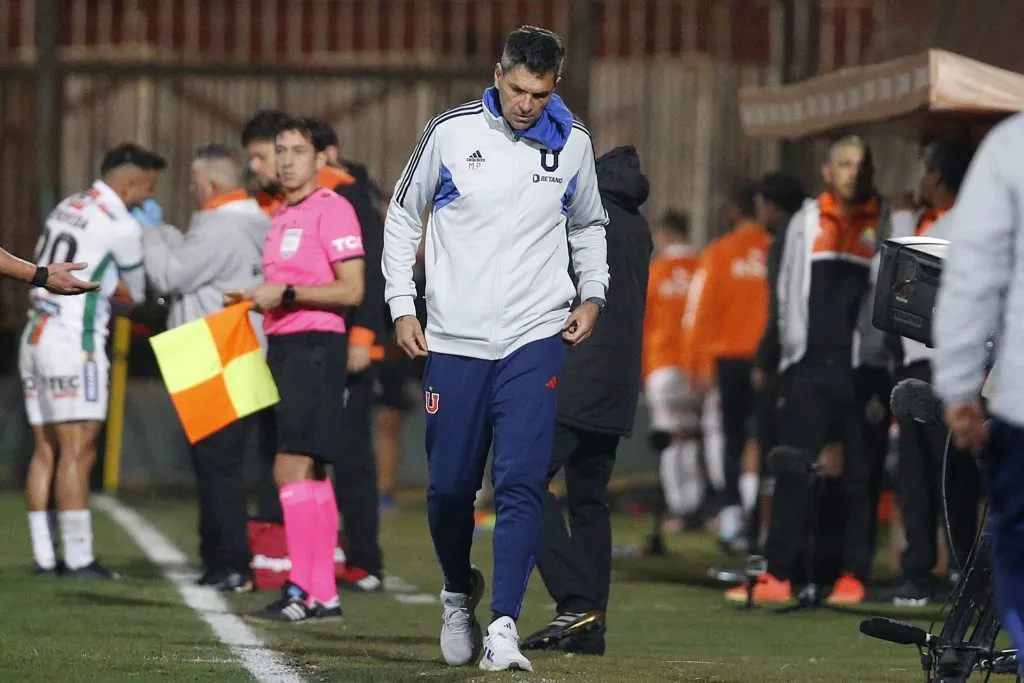 Mauricio Pellegrino también será baja ante Ñublense tras ser expulsado en el duelo con Cobresal de la fecha pasada. | Foto: Photosport.