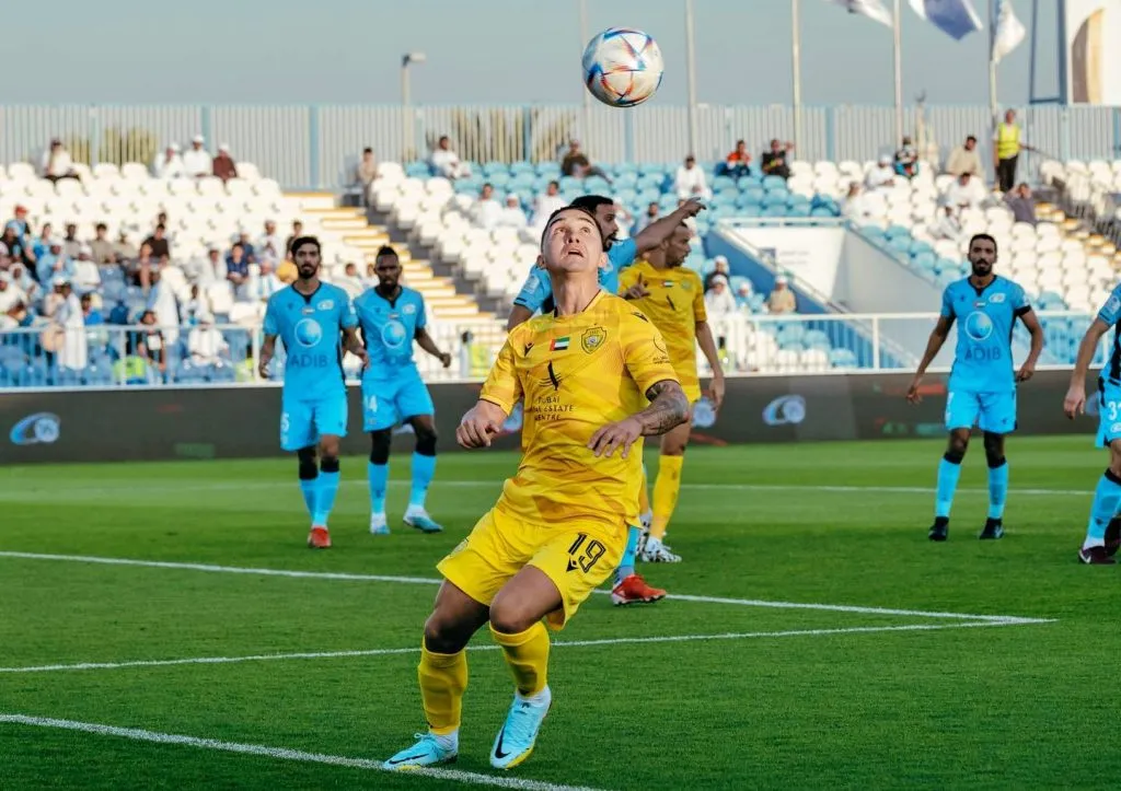 Felipe Gutiérrez está en el Al-Wasl de Emiratos Árabes desde febrero de este año. ¿Será Colo Colo su próximo destino? | Foto: Al-Wasl.