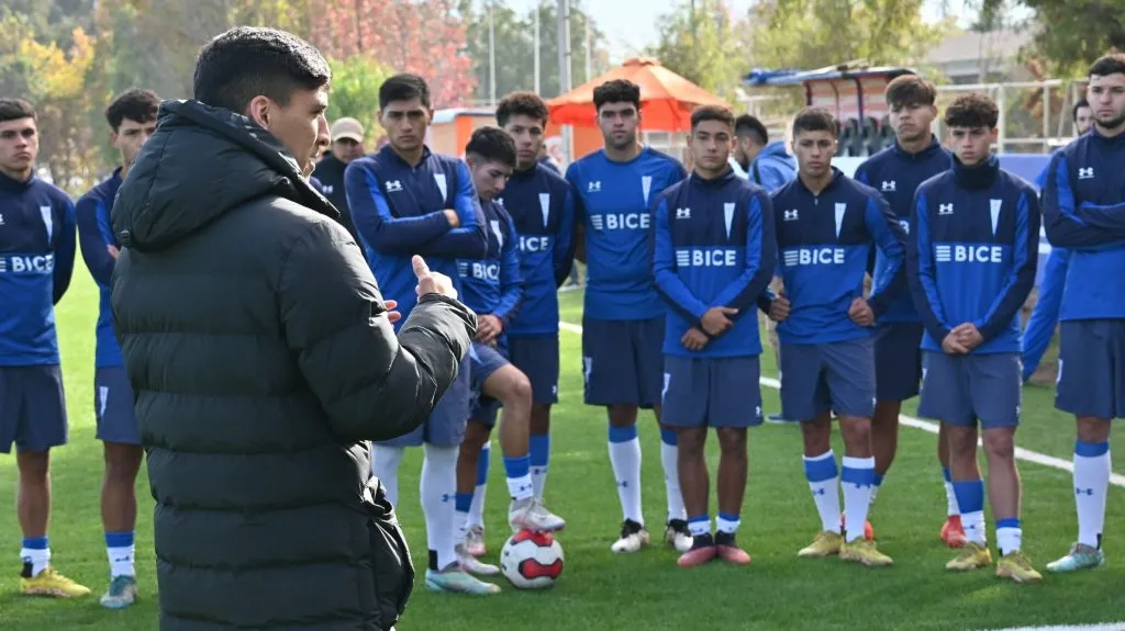 Marcelino Núñez visita a Universidad Católica