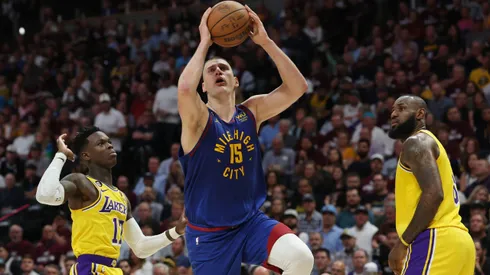 Jokic lideró el primer triunfo de Denver sobre los Lakers.