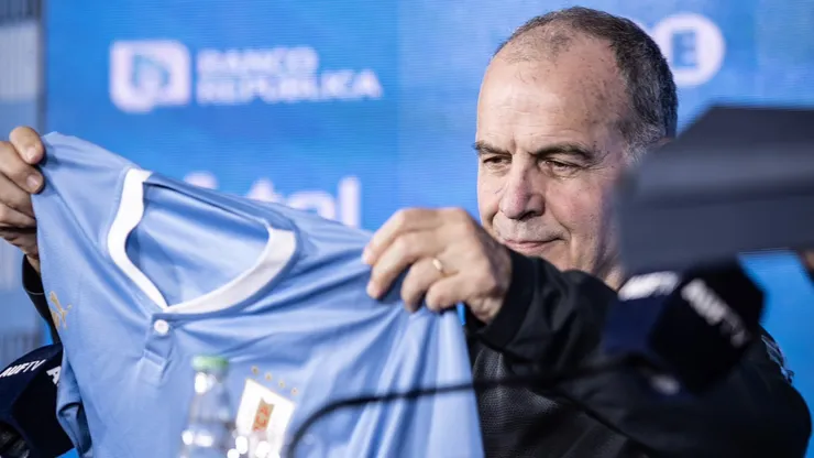 La insólita explicación de Bielsa, nuevo DT de Uruguay.