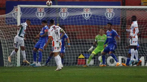 Canchero de Santa Laura se defiende de las críticas de la U y Cobresal.