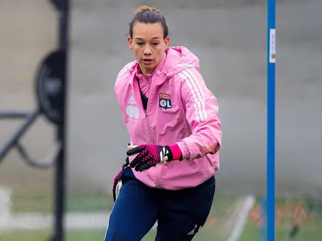 Christiane Endler es elegida mejor portera de la Liga de Francia