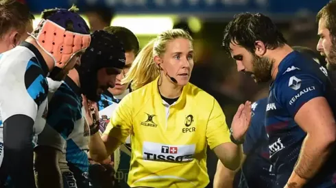 Neville es una ex jugadora de rugby y fue capitana de la selección irlandesa.