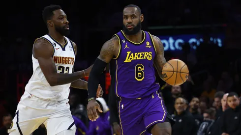 Los Lakers visitan a Denver en el Juego 1 de las Finales de Conferencia.