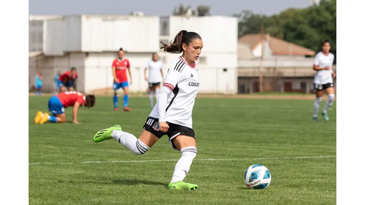 Isidora Olave lleva 8 goles en lo que va del campeonato