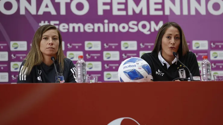 Aedo y Pérez se toman la conferencia pre Clásico del Fútbol Femenino