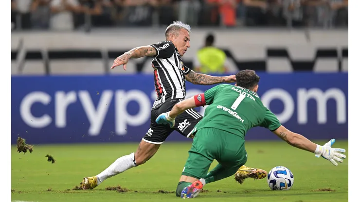 Mineiro busca salir del fondo del grupo G.