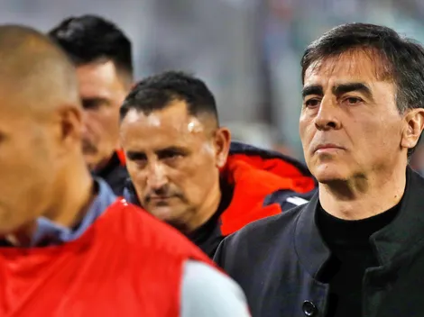 La deuda internacional de Quinteros en Colo Colo sigue creciendo