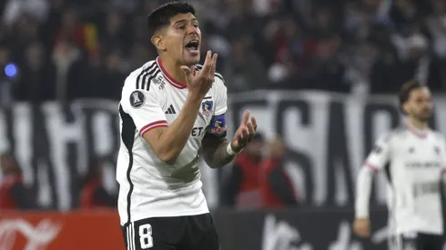 Esteban Pavez y algo de la frustración con la que terminó Colo Colo frente a Deportivo Pereira.