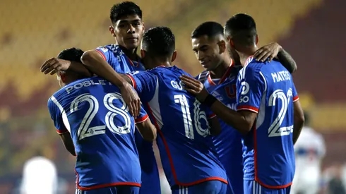 Los azules están a tres puntos de los punteros.