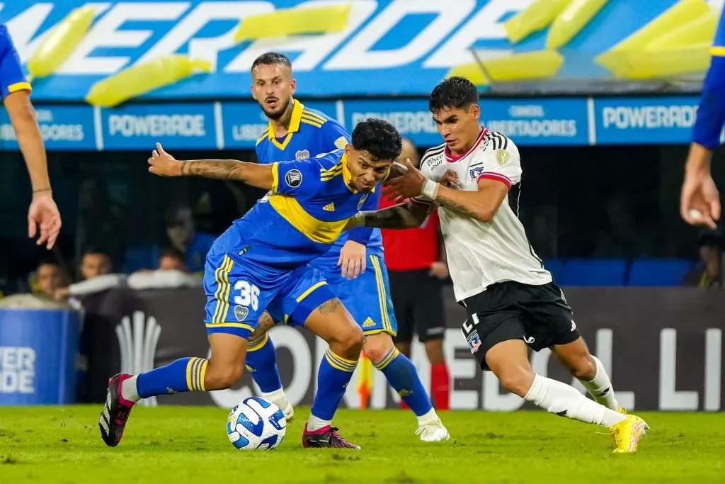 Erick Wiemberg le gana el gallito a Ramiro González para ser titular en Colo Colo en Copa Libertadores. Foto: Guille Salazar, RedGol.