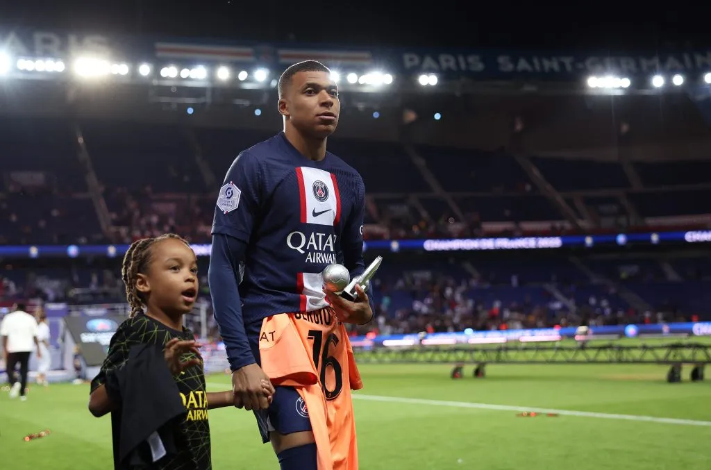 Mbappé es ídolo de niños y adultos. | Foto: Getty