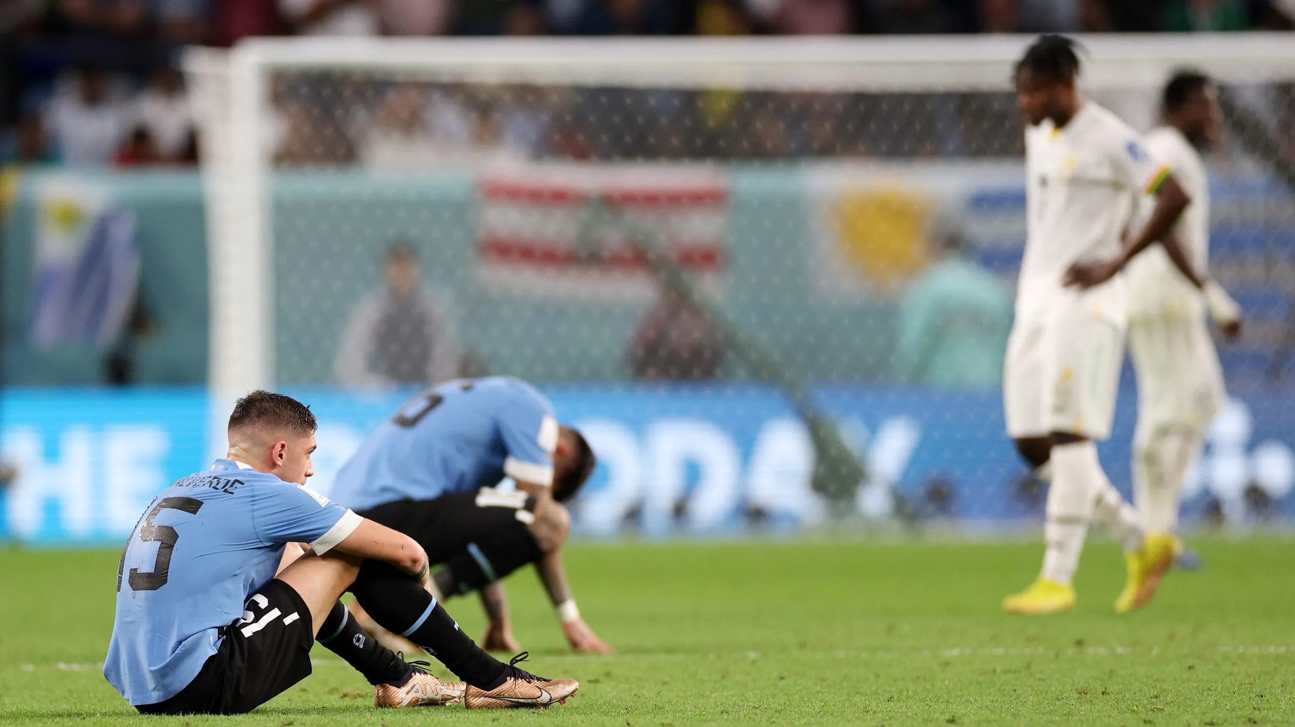 Federico Valverde llegará sin fútbol para el duelo ante Chile en el inicio de las Clasificatorias tras la sanción impuesta por la Liga sobre el episodio de agresión (Getty Images).