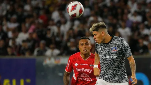 Colo Colo y Ñublense definen su suerte en Copa Libertadores