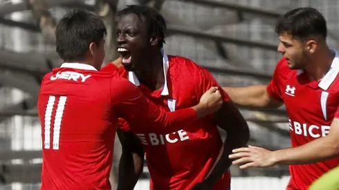 Ousman Touray se ganó un contrato profesional en el poco tiempo que lleva en la UC. Llegó a través de una app.