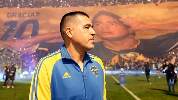 El histórico Riquelme se despidió de lso hinchas.