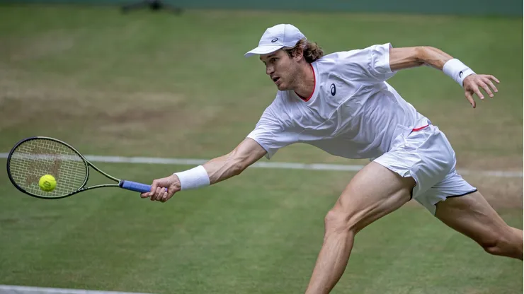 Jarry avanzó a octavos de Eastbourne, parada previa a Wimbledon