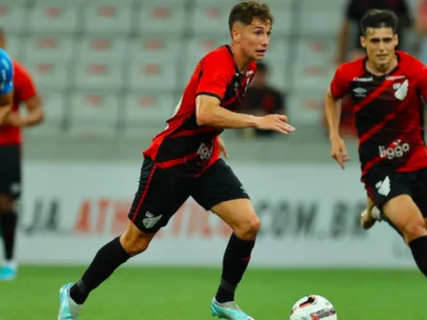 Arriagada debuta en el Brasileirao con triunfo del Paranaense